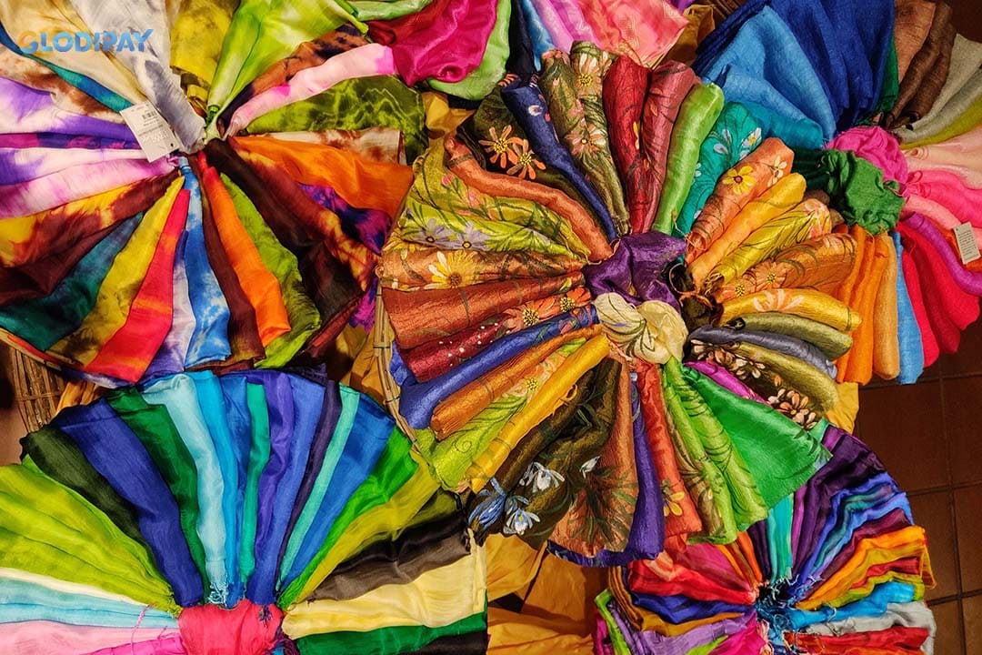You should not miss a chance to buy silk souvenirs after exploring the Hoi An Silk Village