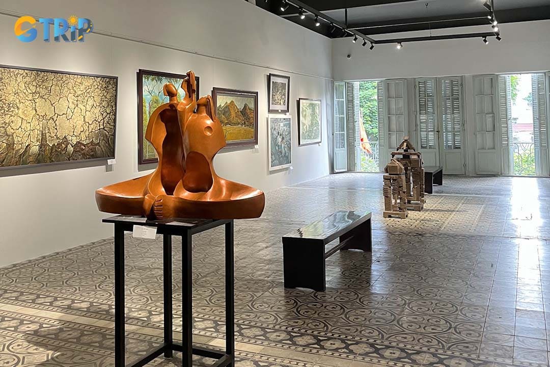 You should spend about 2 hours exploring the Ho Chi Minh City Museum of Fine Arts