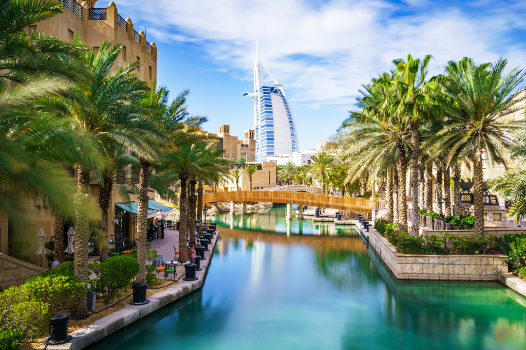 Picture-perfect Etiquette In Dubai: Guidelines For Photography