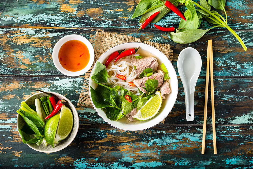 Top 10 Best Vietnamese Street Food From North To South
