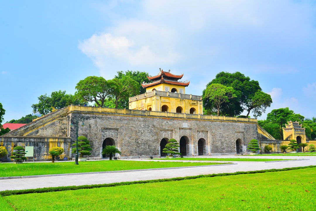 Ha Noi City 1-Day Jeep Tour