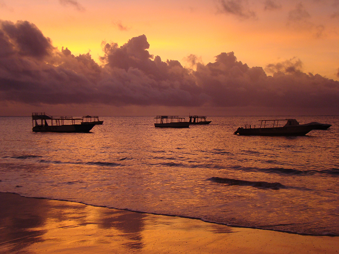 Bamburi Beach